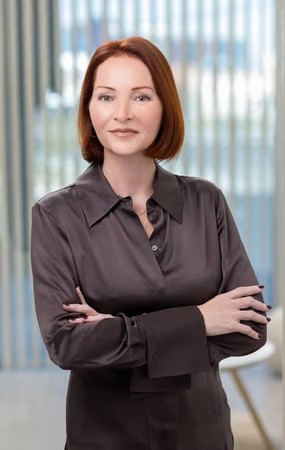 Stephanie Wynn, Paralegals