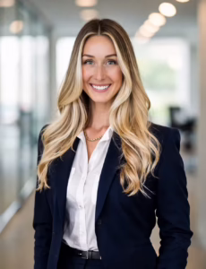 Kim Wood Headshot